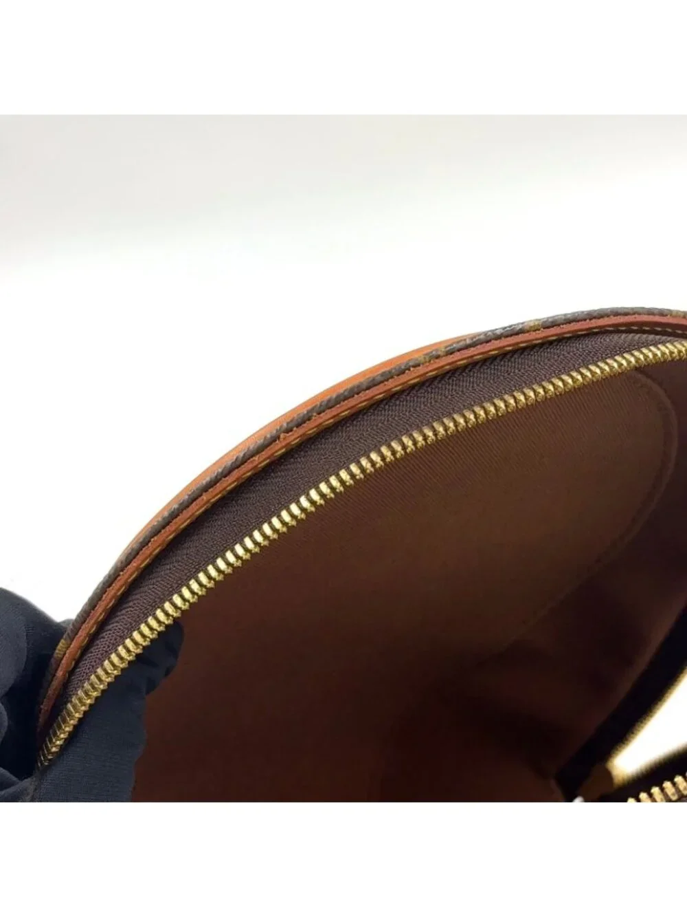 Louis Vuitton this authentic